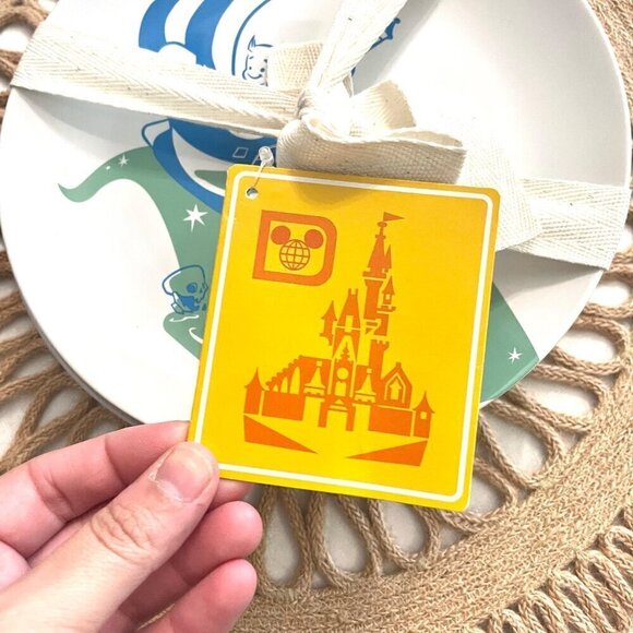 NWT Disney Plate Set 50th Anniversary Vault Collection Kevin Kidney Jody Daily - Picture 2 of 7